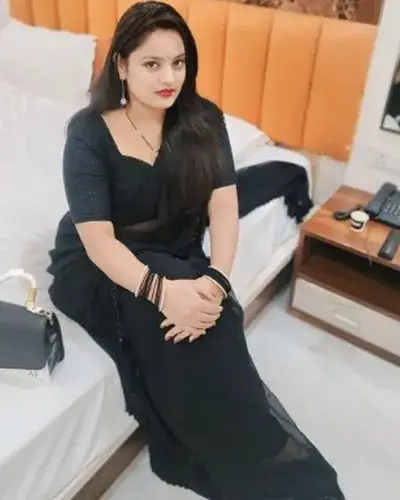 Escorts Service In Kapur Bawdi