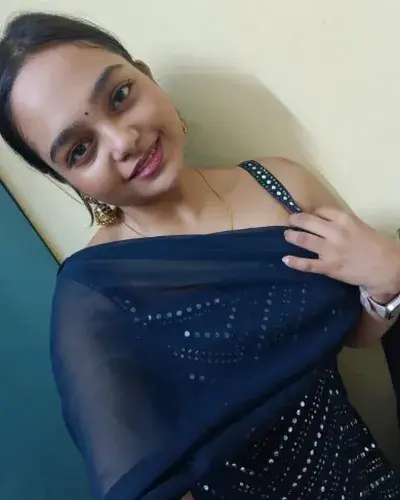 Call Girl Service in Kapur Bawdi